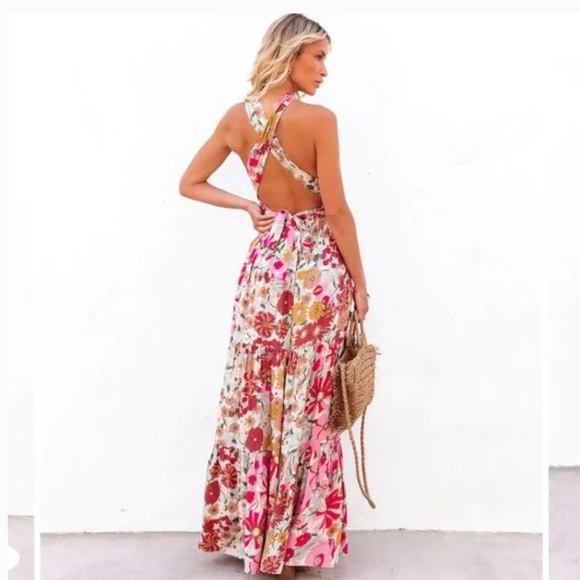 Vici collection Twisted Blooms halter top wrapped floral dress Size Small - Picture 2 of 3